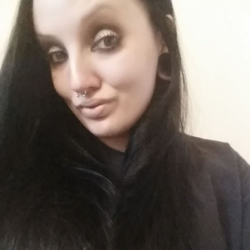 Meet your Posher, Melanie